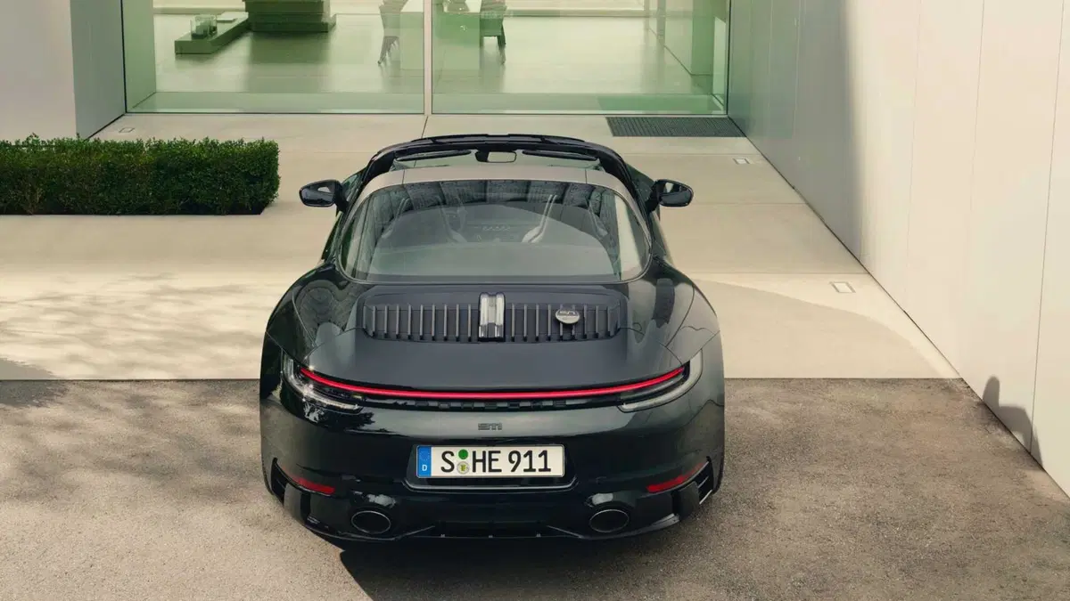 Porsche 911 Cabrio Targa 3.0 4 50Y Porsche Design auto (4)