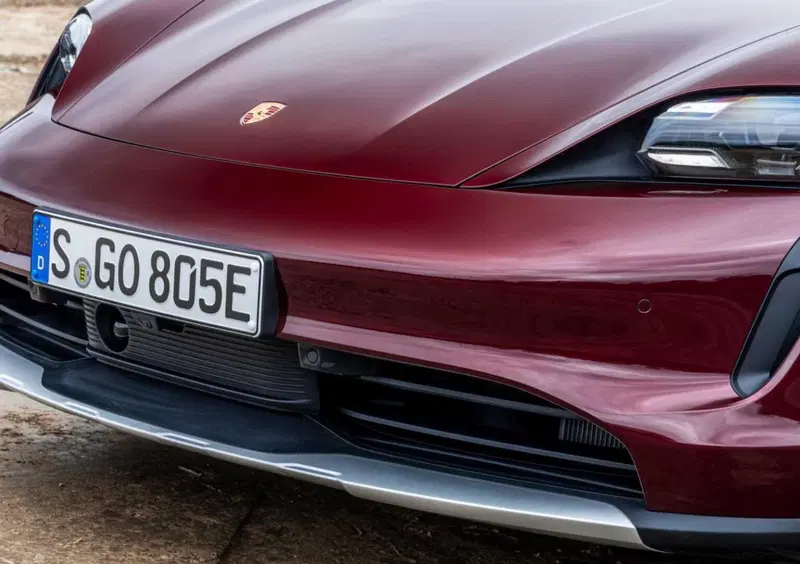 Porsche Taycan Cross Turismo (28)