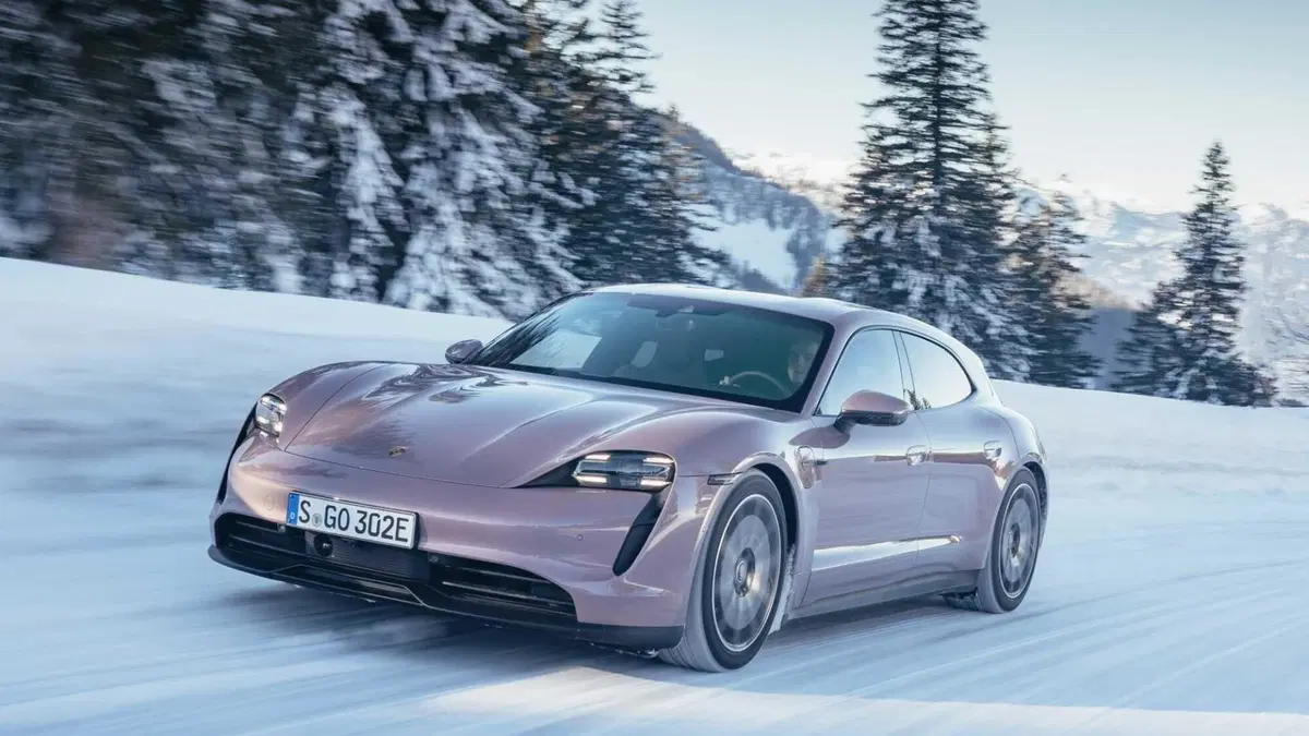 Porsche Taycan Sport Turismo Sport Turismo 5p.ti (10)