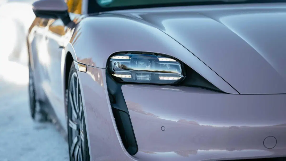 Porsche Taycan Sport Turismo Sport Turismo 5p.ti (20)