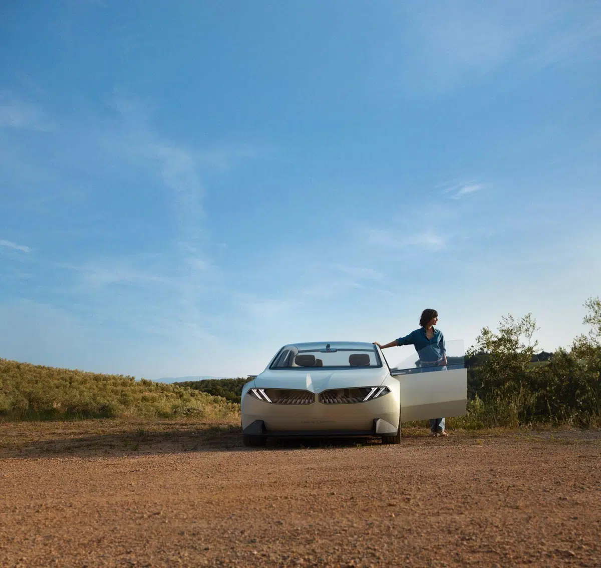BMW Neue Klasse: come Tesla (unica ECU) ma legata alle tradizioni [VIDEO] (5)
