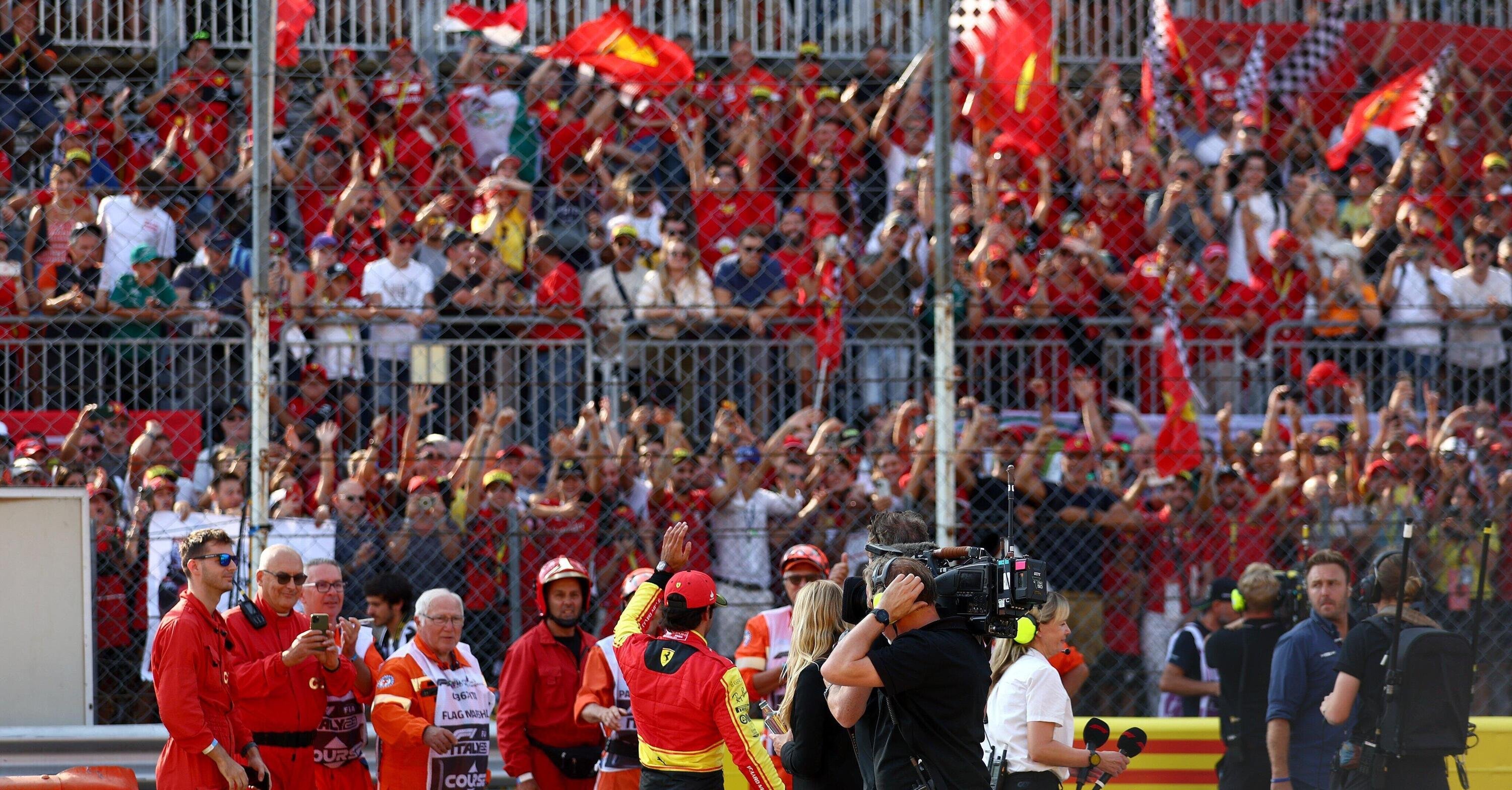 F1, Qualifiche GP d&#039;Italia 2023: Sainz regala la pole ad una Ferrari da premesse e promesse
