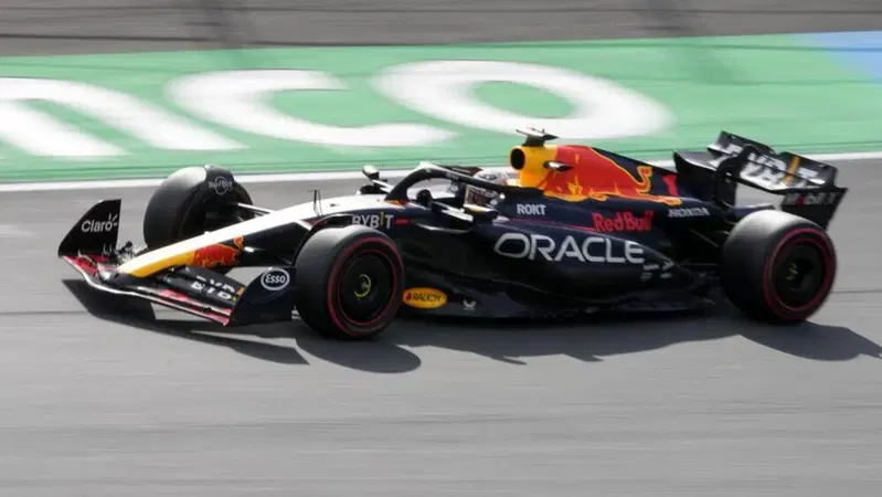 F1, GP Italia 2023. Verstappen 2&deg; dietro Sainz: "Sar&agrave; difficile domani"