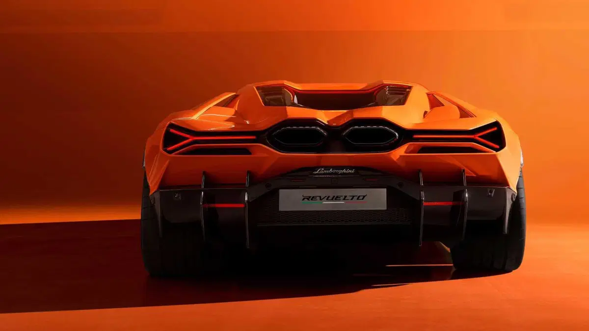 Lamborghini Revuelto (9)