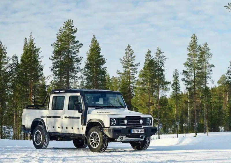 Ineos Grenadier Pick-up (2023-->>) (3)