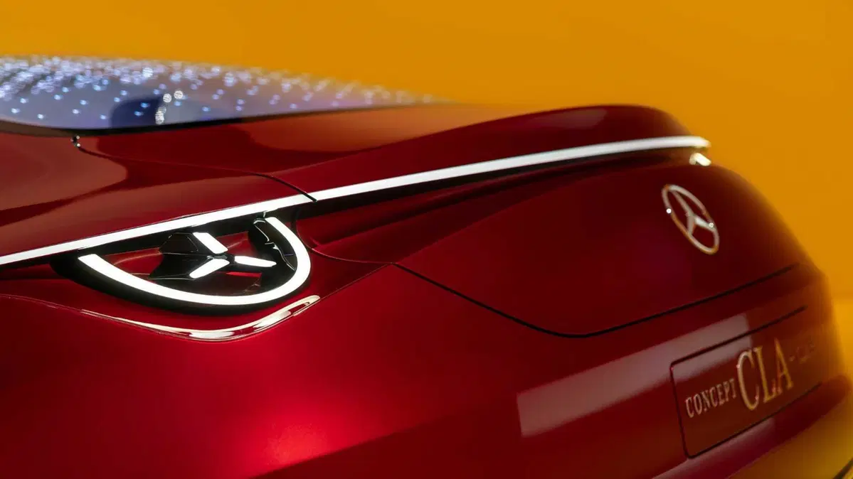 Mercedes Concept CLA Class: nuova generazione da 750 km in elettrico (9)
