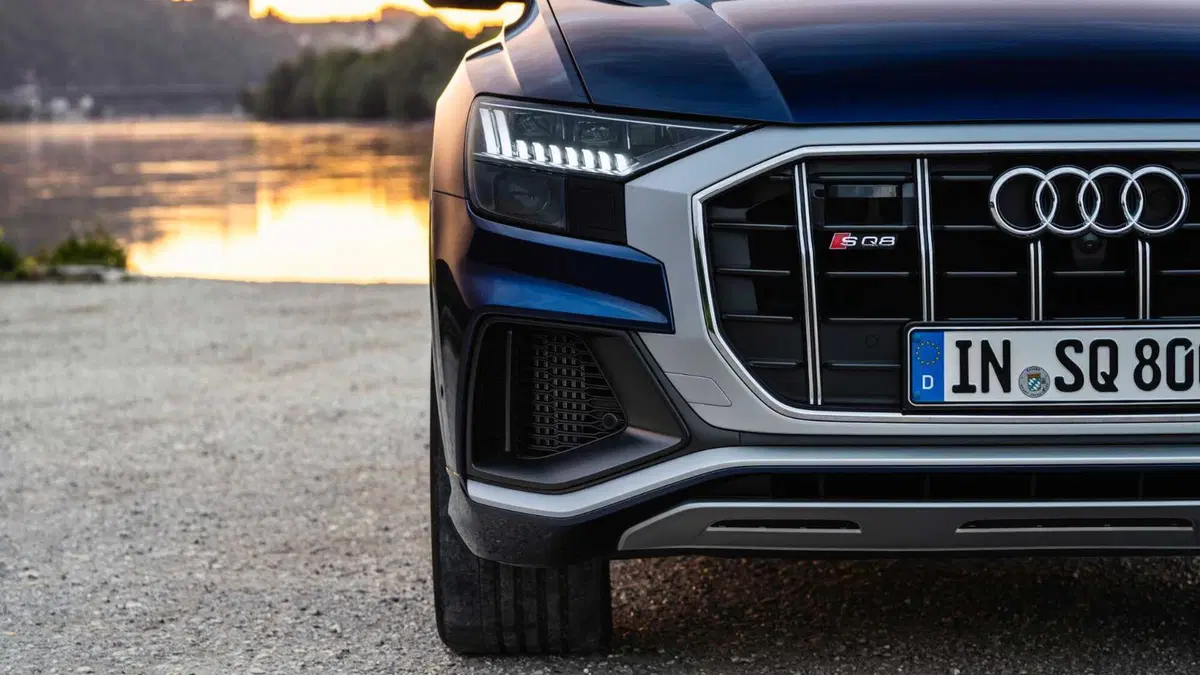 Audi SQ8 TDI quattro tiptronic (12)