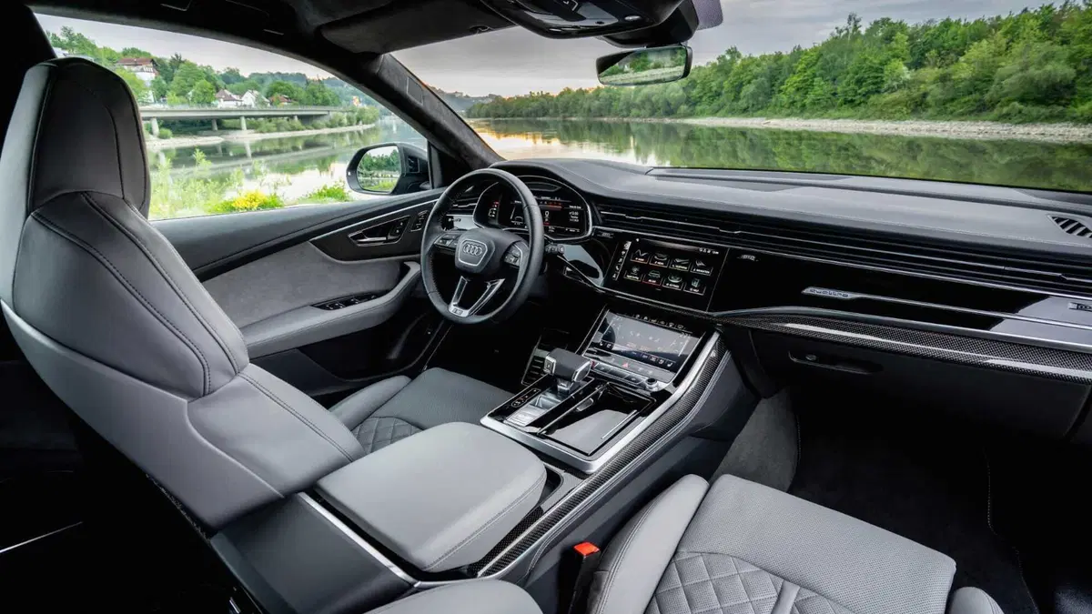 Audi SQ8 TDI quattro tiptronic (6)