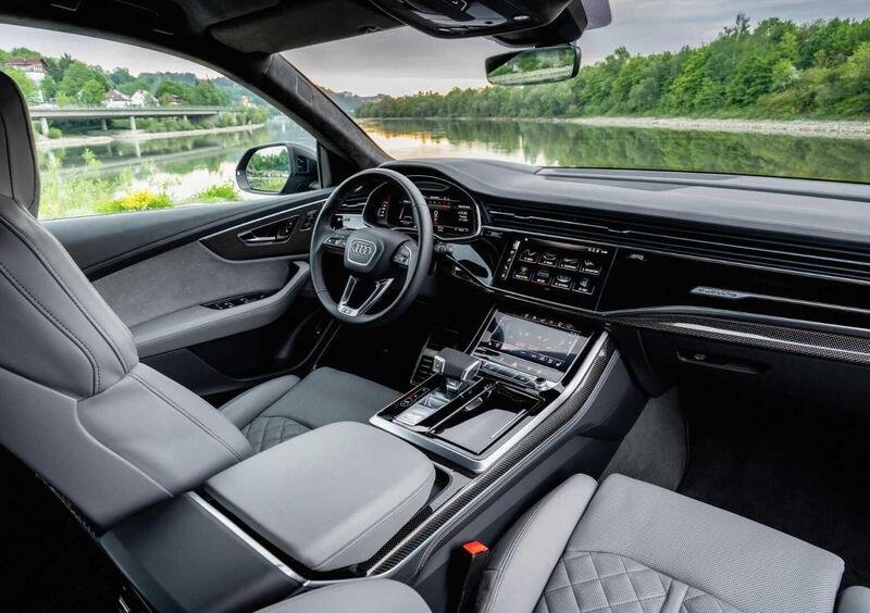 Audi SQ8 (2019-->>) (6)