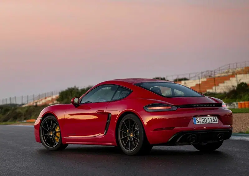 Porsche 718 Cayman  (5)