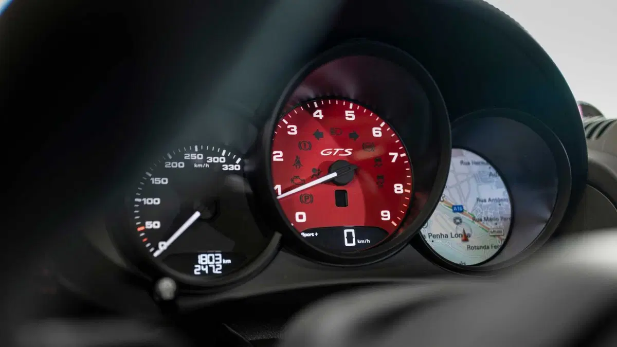 Porsche 718 Cayman  Cayman 4.0 GT4 RS pdk (31)