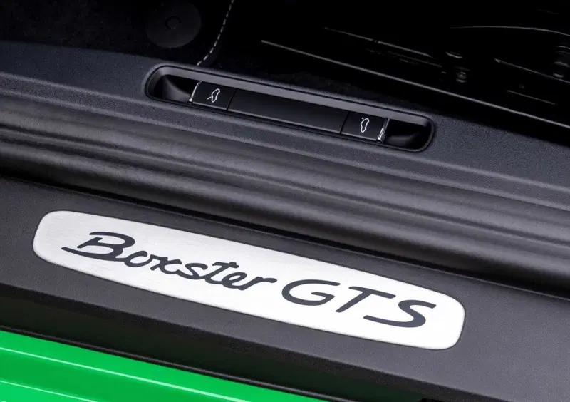 Porsche 718 Boxster  (15)