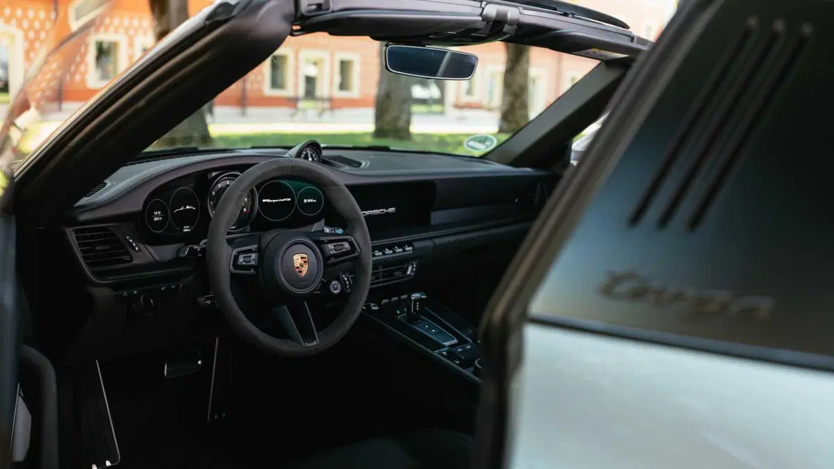 Porsche 911 Cabrio Targa 3.0 4 GTS auto (8)