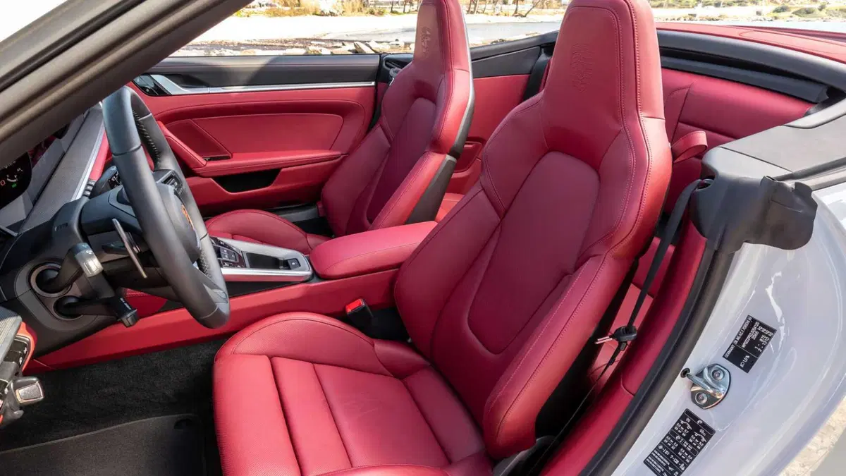Porsche 911 Cabrio Cabrio 3.0 Carrera 4S auto (7)