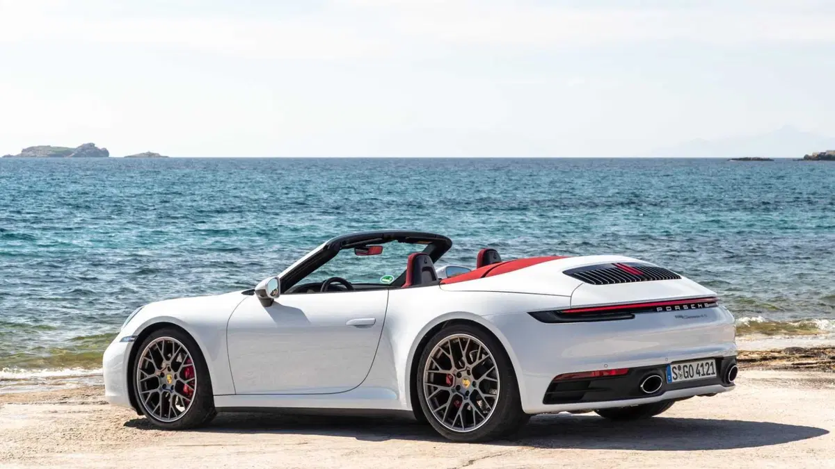 Porsche 911 Cabrio Cabrio 3.0 Carrera 4S auto (2)