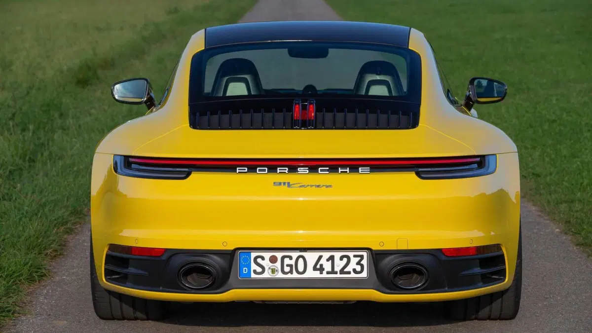 Porsche 911 Coupé 3.0 Carrera T 394cv (54)