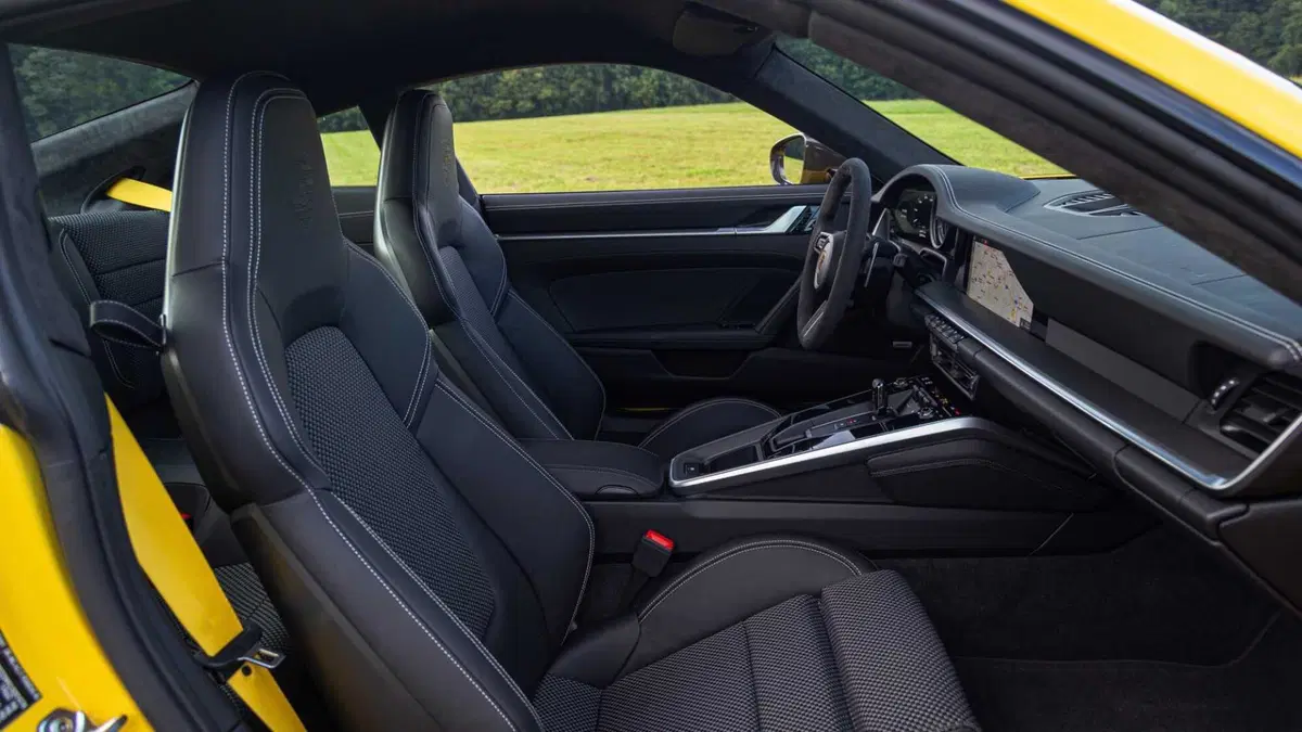 Porsche 911 Coupé 3.0 Carrera T 394cv (58)
