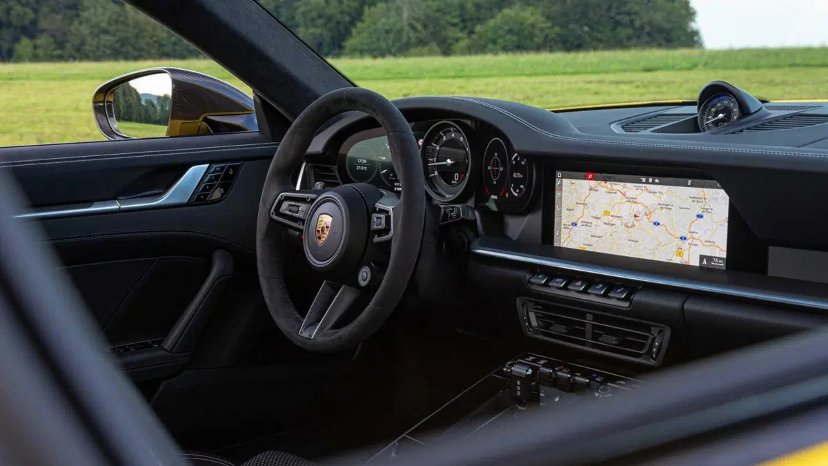 Porsche 911 Coupé 3.0 Carrera T 394cv (57)