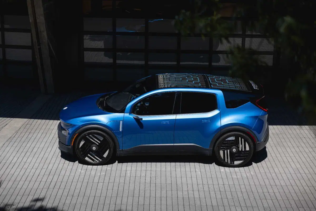 Fisker: la citycar Pear, il pick-up Alaska e la supercar Ronin  (6)