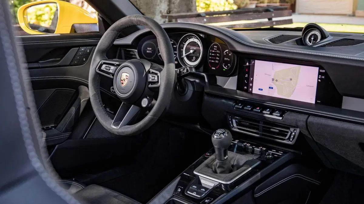 Porsche 911 Cabrio Cabrio 3.0 Carrera S auto (7)