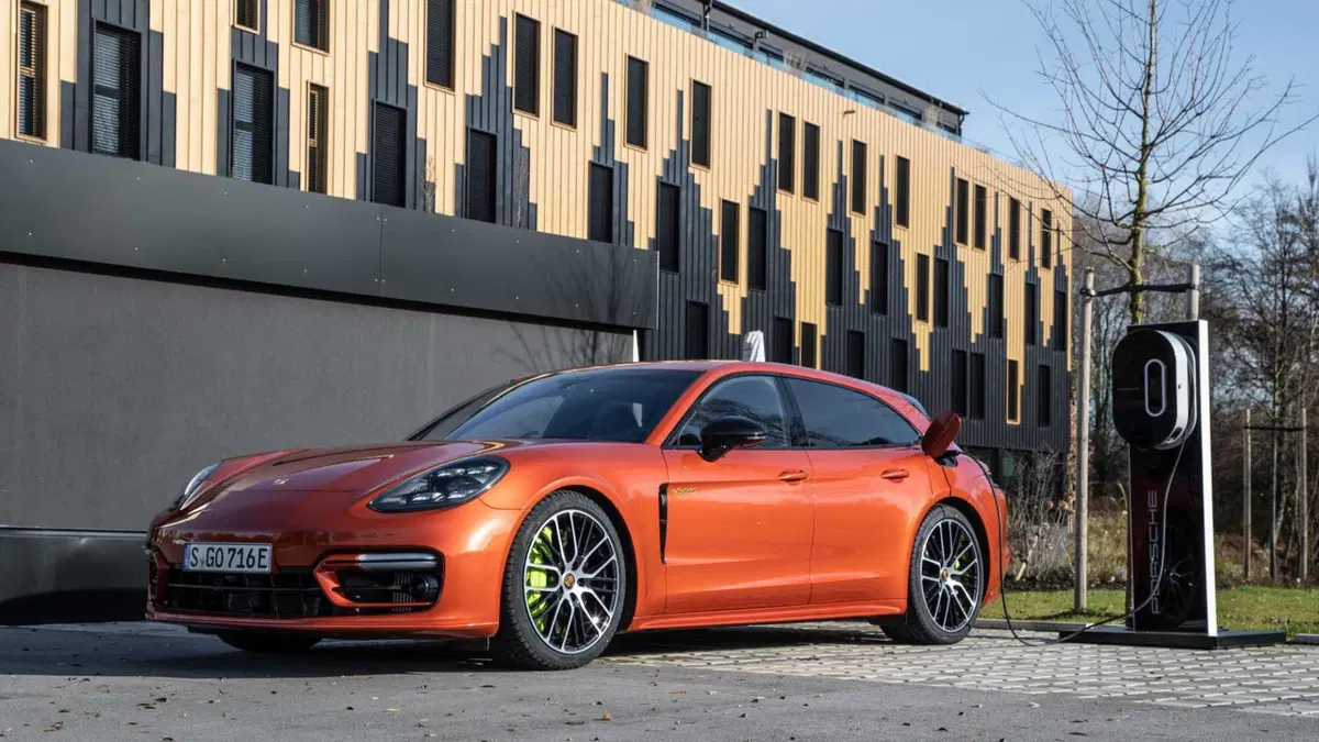 Porsche Panamera Sport Turismo (2017-24) (7)