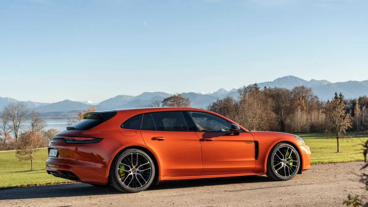 Porsche Panamera Sport Turismo (2017-24) (4)