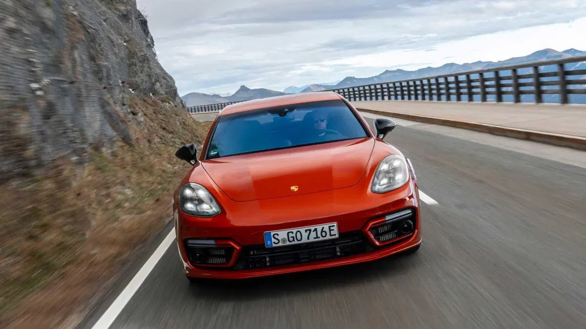 Porsche Panamera Sport Turismo (2017-24) (5)