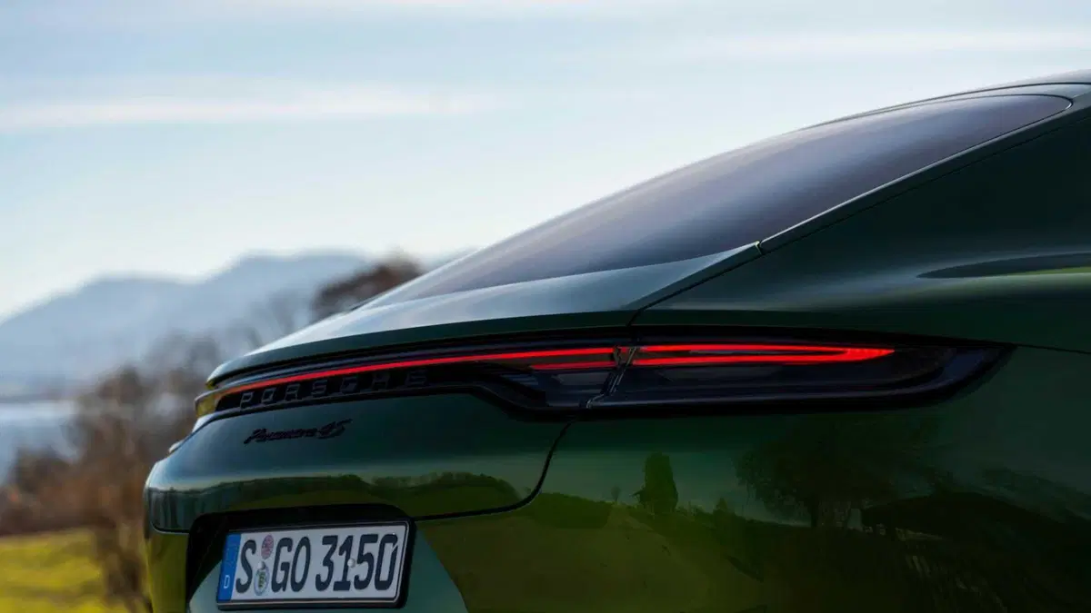 Porsche Panamera 4.0 Turbo Executive (15)