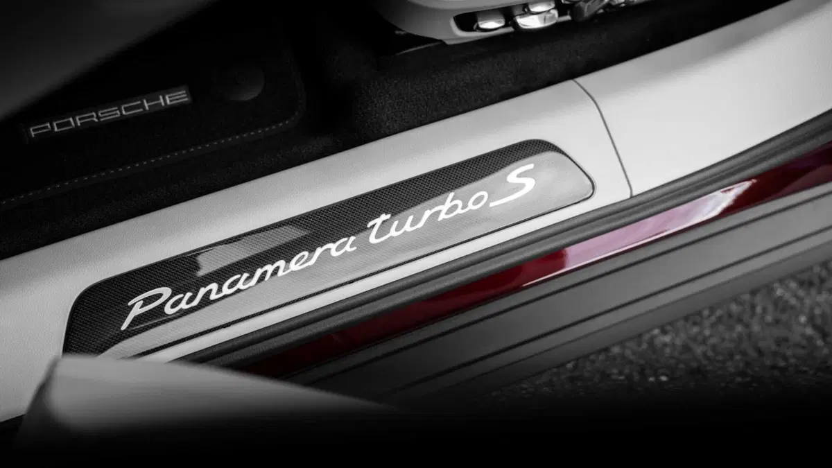 Porsche Panamera 4.0 Turbo S auto (12)