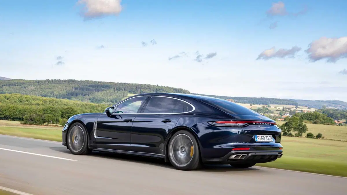 Porsche Panamera 4.0 Turbo S Executive auto (3)
