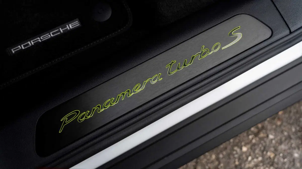 Porsche Panamera 4.0 Turbo S e-hybrid auto (12)