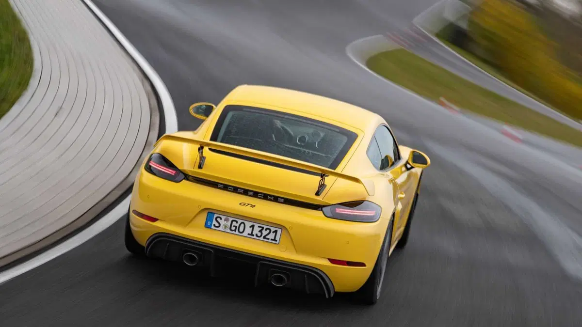 Porsche 718 Cayman  Cayman 4.0 GT4 (6)