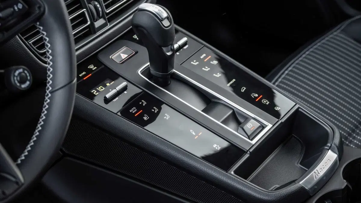 Porsche Macan 2.0 T 265cv pdk (14)