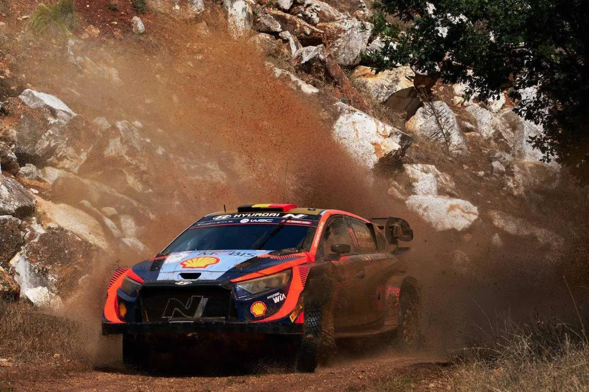 WRC23. Acropolis Rally Grecia. Neuville VS Ogier? Sì, eccoli in testa (5)