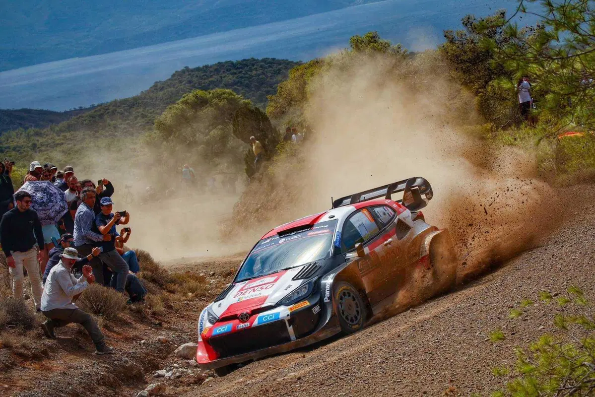 WRC23. Acropolis Rally Grecia. Neuville VS Ogier? Sì, eccoli in testa (6)