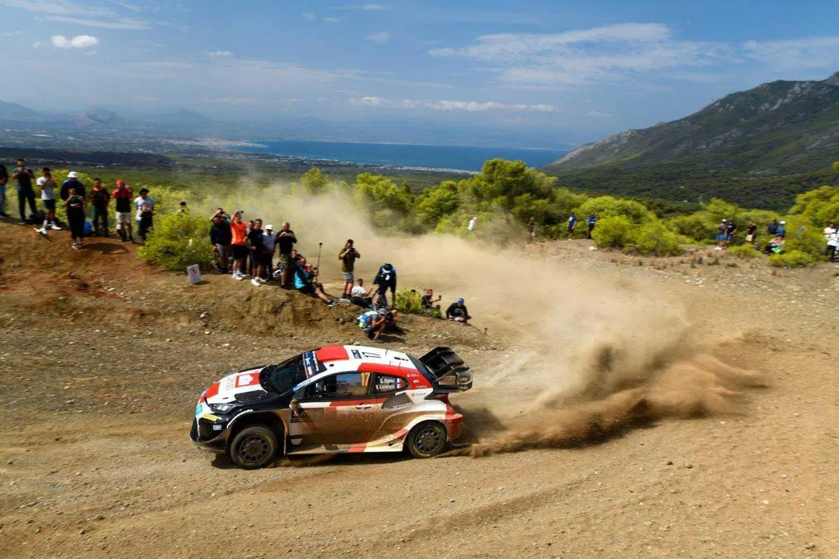 WRC23. Acropolis Rally Grecia. Neuville VS Ogier? Sì, eccoli in testa (7)