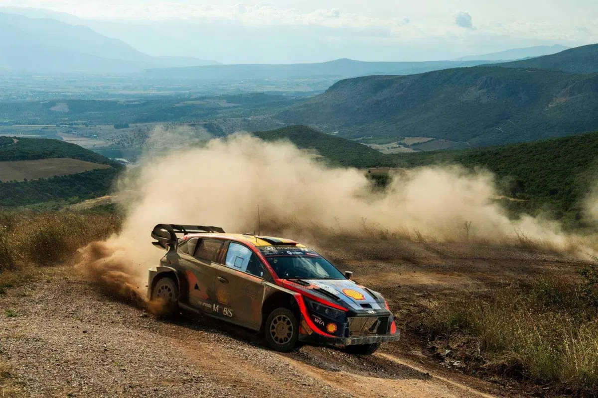 WRC23. Acropolis Rally Grecia. Neuville VS Ogier? Sì, eccoli in testa (11)