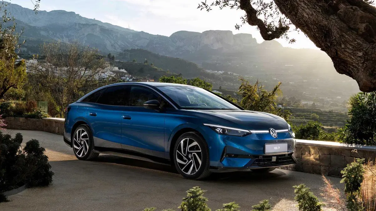 Volkswagen ID.7 86 kWh Pro S 285cv (6)
