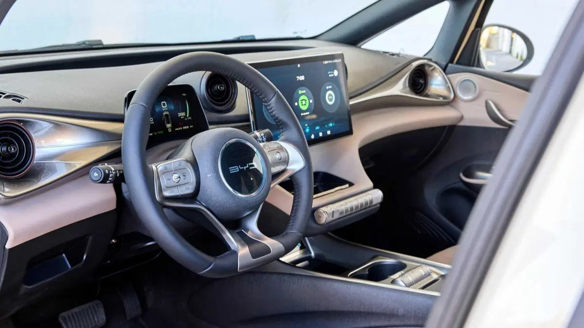 Byd Dolphin 44,9 kWh Active (8)