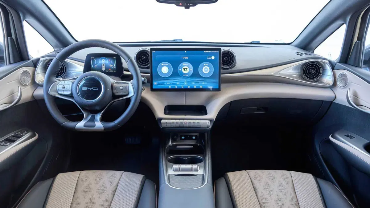 Byd Dolphin 44,9 kWh Active (7)