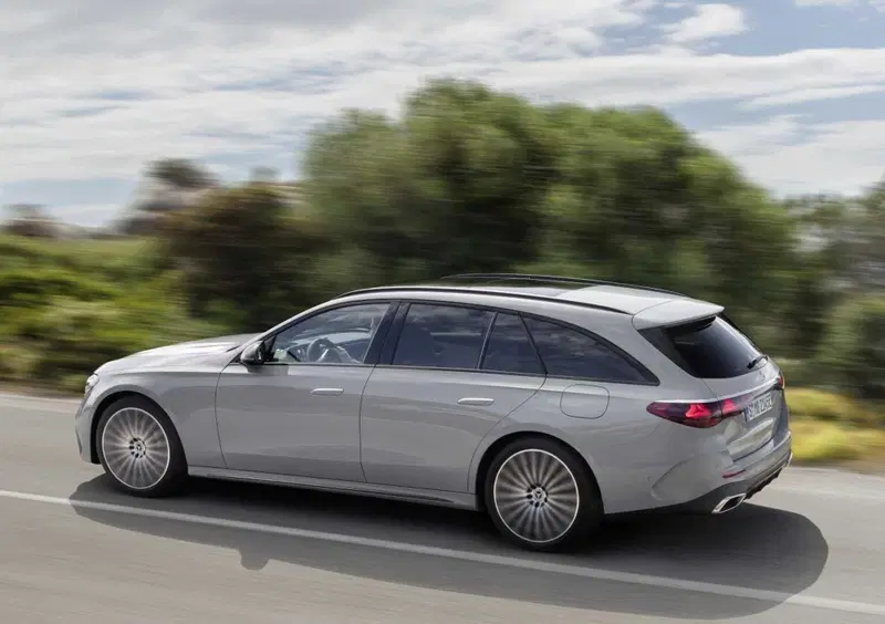 Mercedes-Benz Classe E Station Wagon (2023-->>) (5)