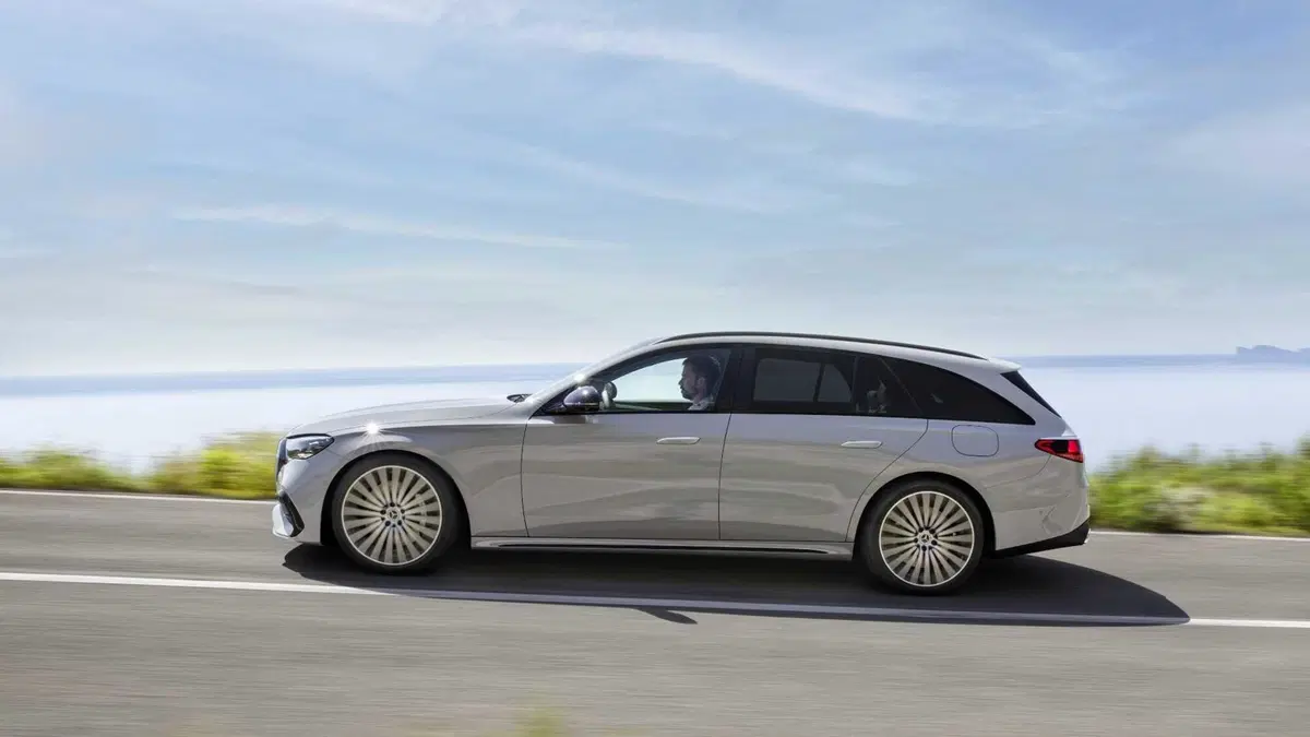 Mercedes-Benz Classe E Station Wagon AMG 53 hybrid Advanced Plus Edition 1 AMG 4matic+ auto (22)