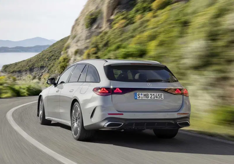 Mercedes-Benz Classe E Station Wagon (2023-->>) (7)
