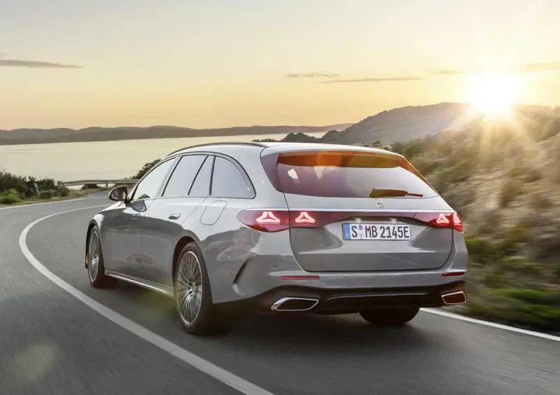 Mercedes-Benz Classe E Station Wagon (2023-->>) (8)