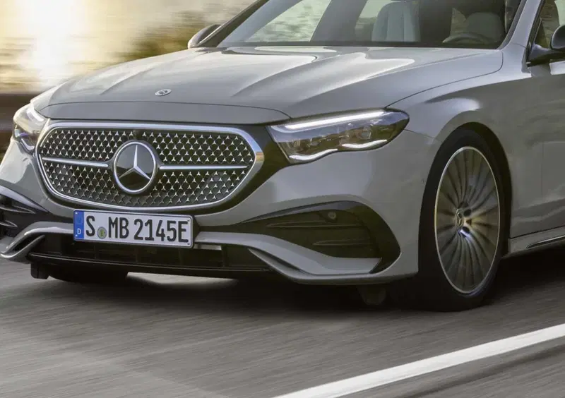 Mercedes-Benz Classe E Station Wagon (2023-->>) (15)