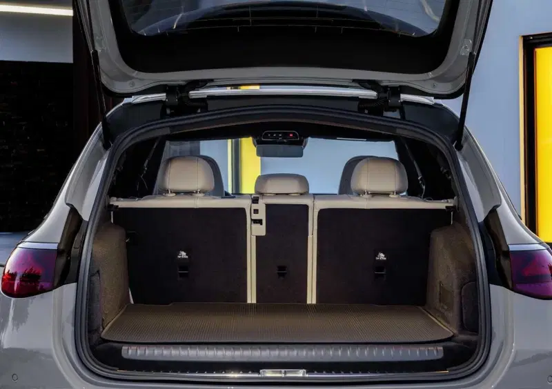 Mercedes-Benz Classe E Station Wagon (2023-->>) (12)