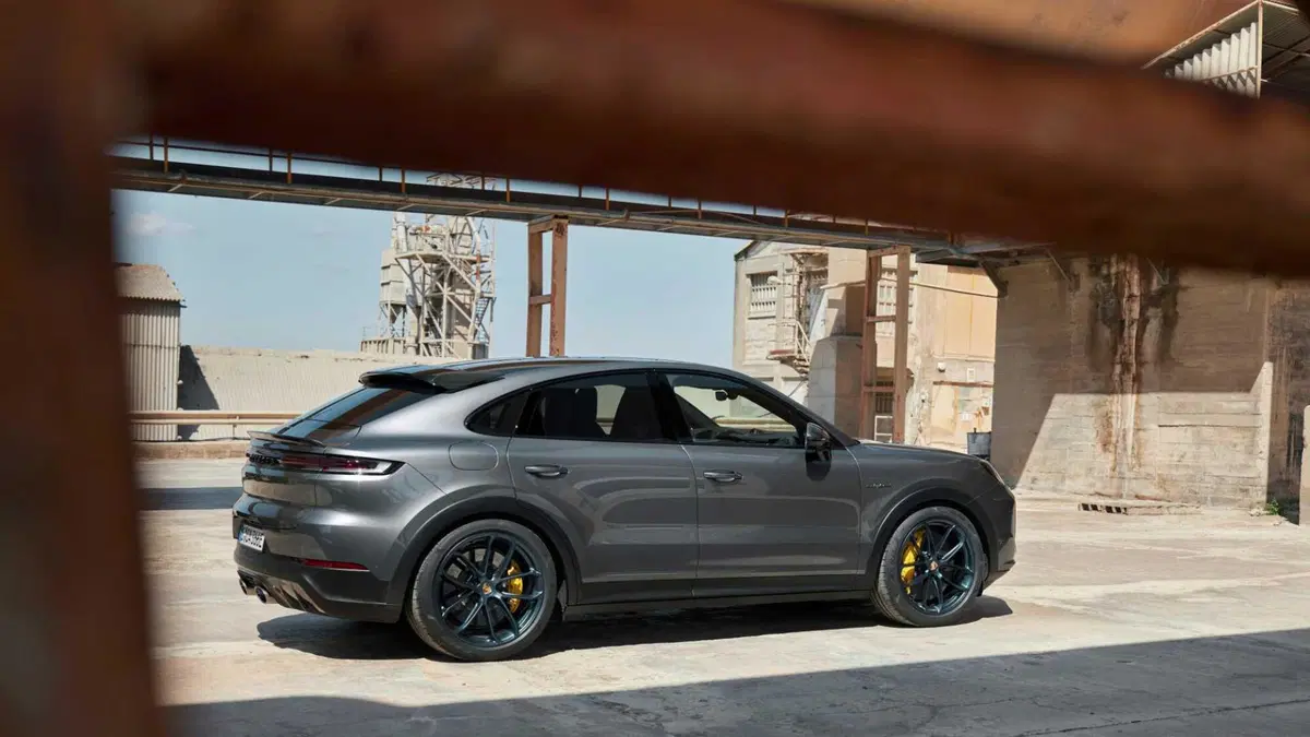 Porsche Cayenne Coupé 4.0 V8 Turbo E-Hybrid GT (6)