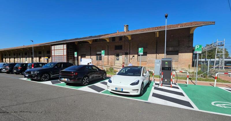 Ferrara, quattro punti Be Charge per la ricarica delle auto elettriche in stazione