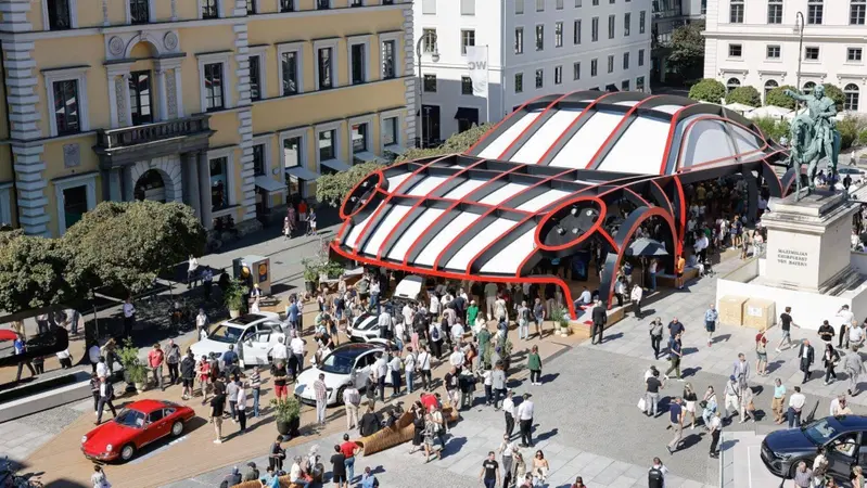 La Porsche 911 pi&ugrave; grande del mondo: non &egrave; un'illusione ottica [VIDEO] 