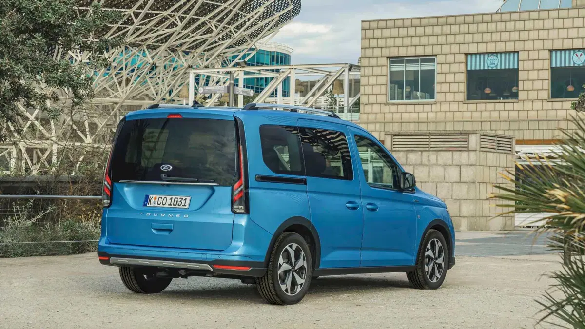 Ford Tourneo Connect Tourneo  2.0 EcoBlue 122 CV Powershift Sport (5)